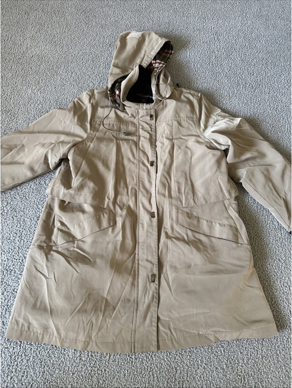 Weather Tamer Ladies Hooded Rain Jacket Lined  Beige Drawstring Waist Medium